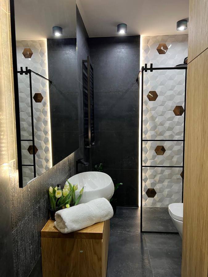 Family & Business Elegant Apartments, Kadzielnia, Wdk, Stadion Korona -1 Bedroom, Terrace, Garage, New! Кельце Экстерьер фото